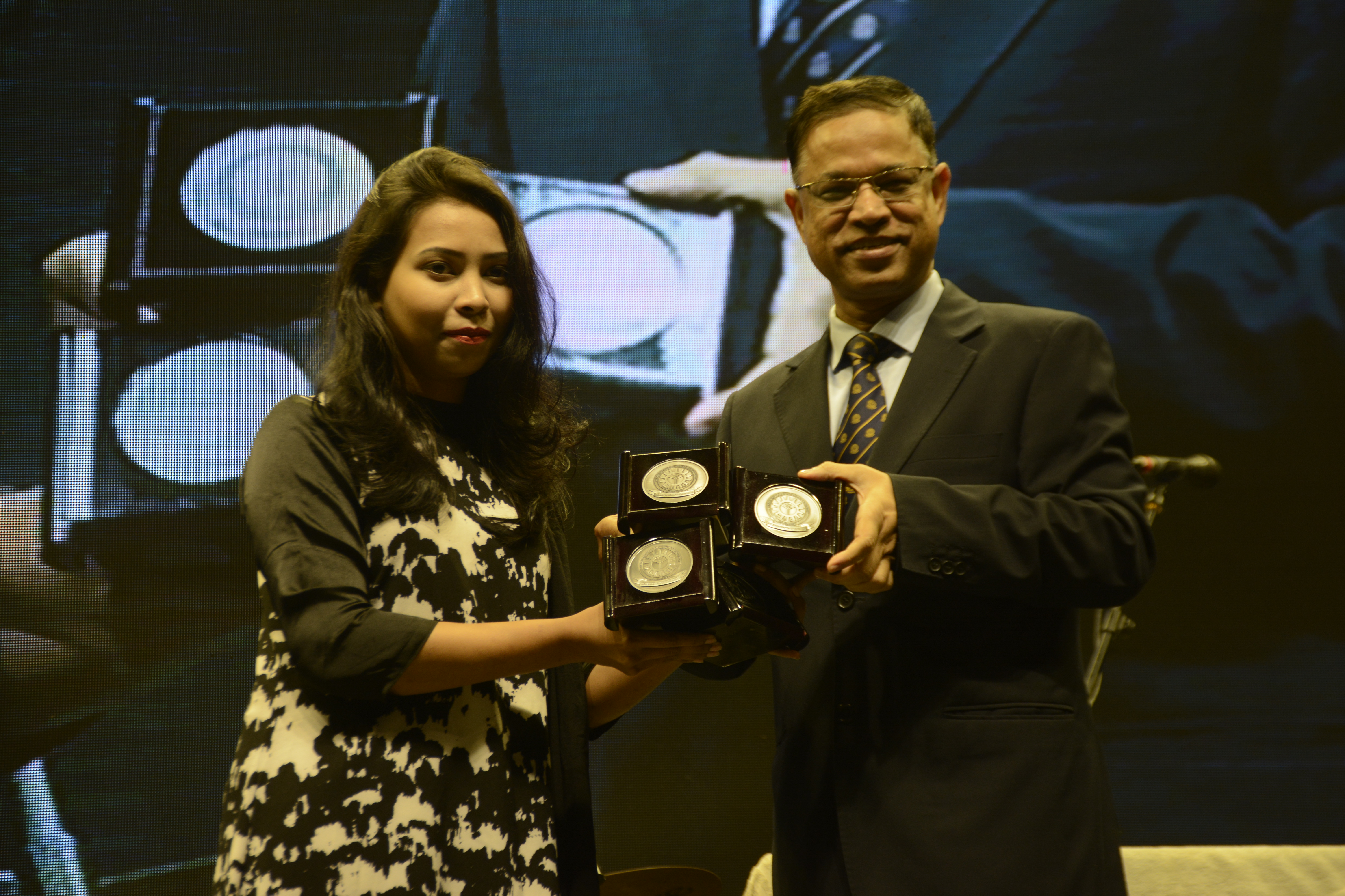 FAHMIDA CHOWDHURY, A STUDENT OF THE ARCHITECTURE DEPARTMENT RECEIVED ACHIEVERS AWARD AND MIST MEDAL.
